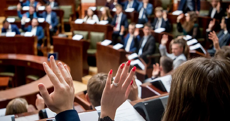 Ambitna młodzież poszukiwana! Nabory do Młodzieżowego Sejmiku Województwa Śląskiego