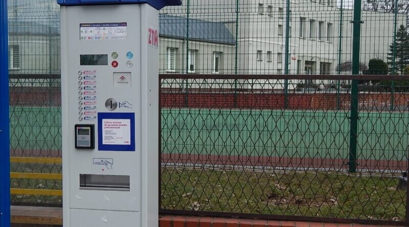 Nowy biletomat solarny