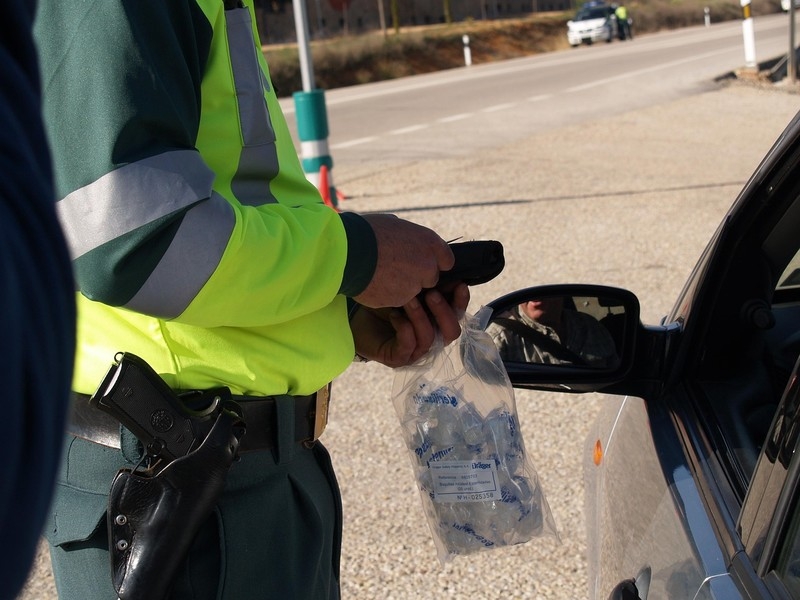 Podsumowanie wielkanocnego weekendu na śląskich drogach: 158 kierowców na podwójnym gazie