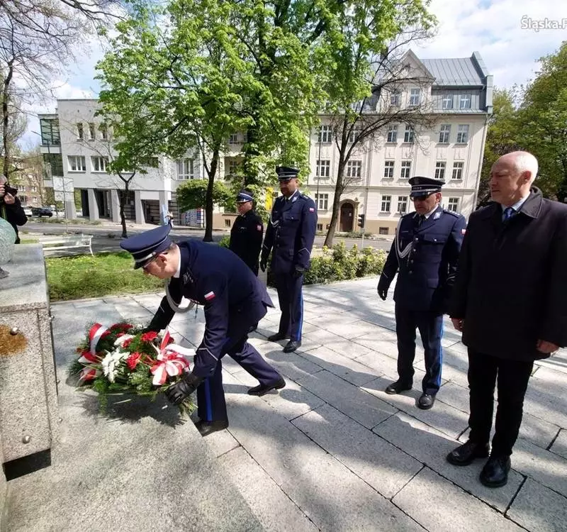 Policjanci uczcili 101. rocznicę wybuchu III Powstania Śląskiego