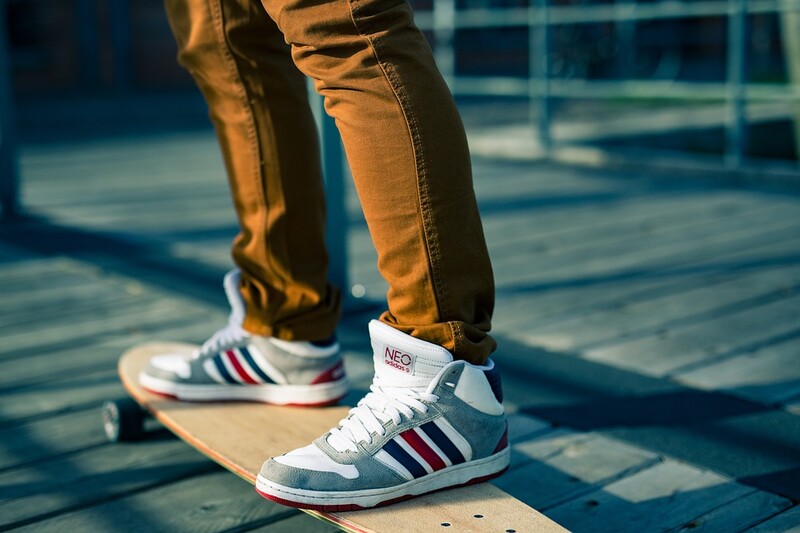 Sneakersy - modna klasyka na co dzień
