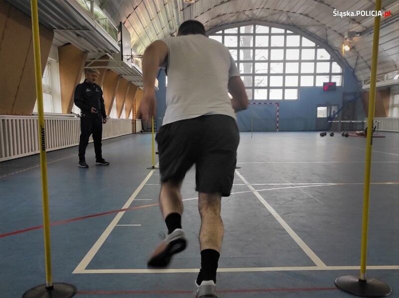 Sprawdź czy zdasz testy sprawności fizycznej do Policji. Przyjdź na grudniowe spotkanie!